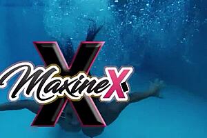 oriental stripper maxine x got dicked hard