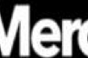 Hot Milf Claudia Valentine Melts Cock in Her Mouth with Blowjob and Riding