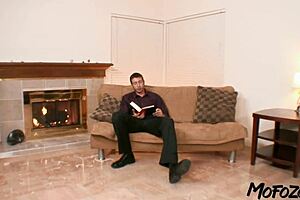 Mofozo Com - House Owner Is Fucking His Brunette Neighbor 💦