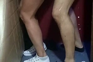 Wife enjoys strangers in glory hole