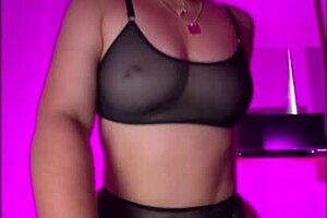 Pov stepmom feels intense pleasure as stepson fucks her and cummed on her feet.