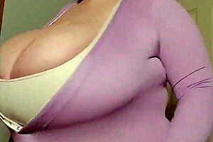 Mature señora with big tits gets her boobs groped and sucked in raw action