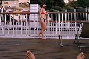 Blonde busty woman at Mercadona party with Victor Bloom and Euforia