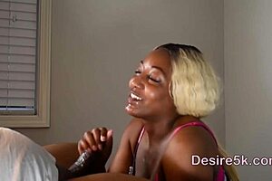 Black Porn Reverse Cowgirl Riding Monster Cock Cumshot!