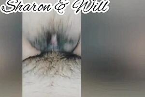 Cogiéndome a la puta de la vecina mientras su marido sale de viaje