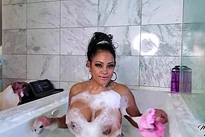 Is Maxine X Squirting In Her Bubble Bath?
