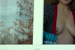 Driver, Oh My! Did You See That Naked Milf In Stockings Without Panties Washing The Window Publicly?