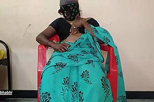 I Feel Overwhelmed By This Indian Bride's Intense Masturbation With Vegetables Like Banana And Eggplant On The Ranch.