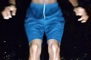 Brunette beauty works out in park looking sexy 😍