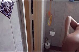 Stepmom, why are we showering together like this with your stepson?