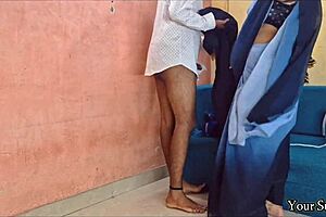 Does Stepmom Help With Office Prep Through Horny Quickie?