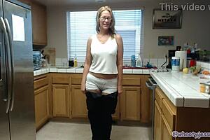 Jess Ryan Sexy Milf in Kitchen