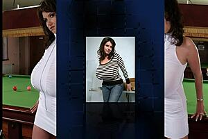 Huge boobs on that bbw chubby milf slut.