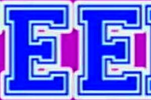 Fascinating barely legal teen 18+ eagerly slurps on dude's long pecker.