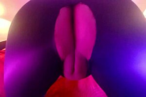 la mejor amiga de mi esposa es una puta le encanta follar por dinero a escondidas de su marido 😈🍑