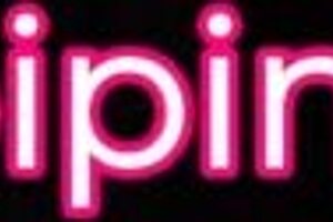 She casually strolled through the public area, showing off her big boobs while walking along.