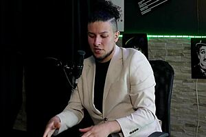 She explained foreplay in massage seriously expanded knowledge of female body and squirting with Cadu breathless on sheer red