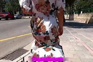 Leidy de Leon在魔法森林骑乘牛仔式野战