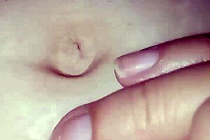 Hey Gretala, lying down to relax on the toilet? 😌