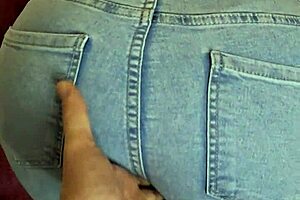 hey, this hot wife takes it doggystyle in tight jeans and gets cum on her ass 🍑💦