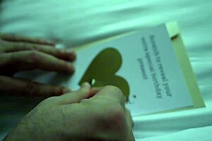 I gave my stepbrother a wet blowjob for his birthday, deepthroated him roughly 😏