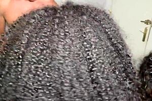 dos morenas fueron sorprendidas por brady bud y damilvvs en el garaje con doble acción y fetiche aceitado