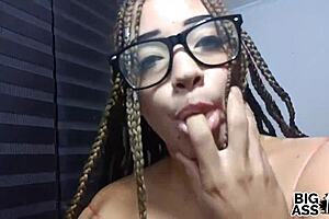 Blonde with BIG ASS FUCKING her stepbrother in amateur couple action. She reaches PERFECT ORGASM with CREAMPIE and natural tits bouncing.