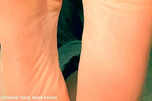 Smiles Lead to Explosive Cum Shots