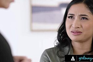 Girlsway - Kinky Secretary Avery Black Strap-On Fucks Horny Boss Helena Locke?