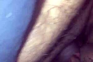 Girlfriend getting dicked down on christmas at parents house with hairy latina cock in homemade mature session