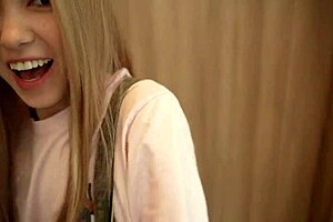 moms heart worries about staying with friend but petite asian teen masturbates tight pussy to squirting orgasm