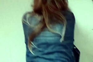 Latina takes it doggystyle from friend with big cock in homemade anal action 😈