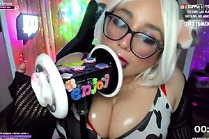 Pekeasmr cow mommy makes me feel so warm and loved with her big natural tits