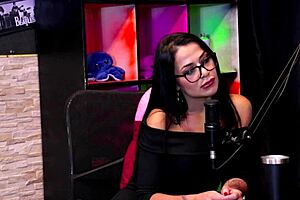 procura fazer seu trabalho respeitando comentou sobre uso de remédios e em uma cena de gang bang - negro top oficial watch on sheer red