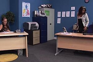 Jasmine Webb watches Emma Butt get spit roasted by hard cocks in wild 4-way action 😈🍆