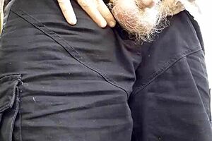 rustyas1 takes another casual piss in homemade mature clip