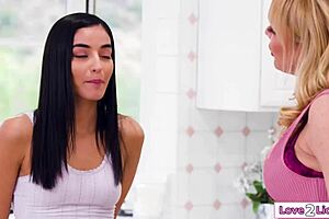 maybe kissing my busty cougar stepmom with big tits will reverse the spell... 😘👩‍❤️‍💋‍👩