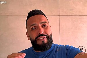 巨乳拉丁熟女老虎猛欲粗暴狗爬肛交口爆中出