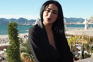 Didi Dominée Comme Elle Le Souhaitait With Hairy Pussy And Big Natural Tits.