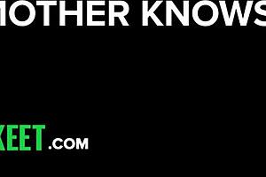 The video shows a deep creampie from the back.