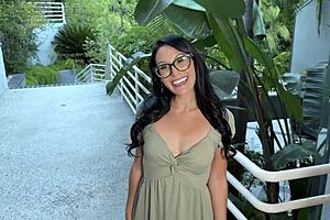 jada greene transitions from sextoy play to riding porndudes massive cock in exclusive hardcore interview