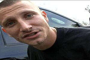 Scarlette Faye Spies on Camel Toe Before Intense Anal Fingering and Gaping