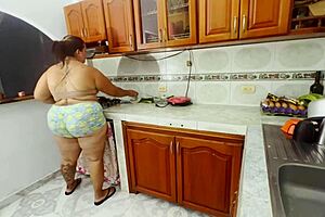 Colombian latina gets fucked hard in kitchen missionary style