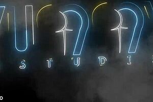 In this wild orgy, sensual boxer Kyra Sex and Alice Maze take on 4 guys with deep anal, dap, fisting, squirting, and cum swallows in a 0 pussy showdown.