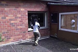 German Mature - Notgeile Deutsche Mutter Fickt Den Schwarzen Von Baustelle With Huge Cock Interracial Facial In Outdoor Public Cheating Action.