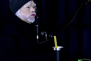 Watch the naughty interview full of fun with Tifany Rocha and Vovô Moai on Porn Cast Brazil - part 1 on Sheer Red