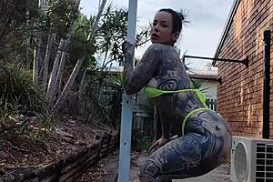Micro Bikini Twerking And Pole Dancing Melody Radford Leaked!