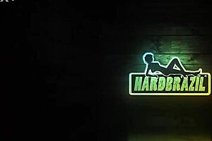 metendo o ferro no cu da milf e gozando dentro - agatha mama 🔥