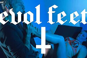 Do you love my feet? This horny milf gives footjob and deepthroat with wet pussy licking.