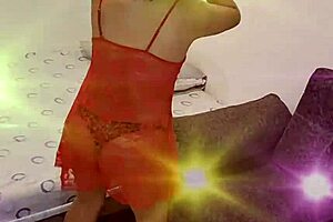 evaluna performs an exotic dance in 4k with cumbia hq music vibes